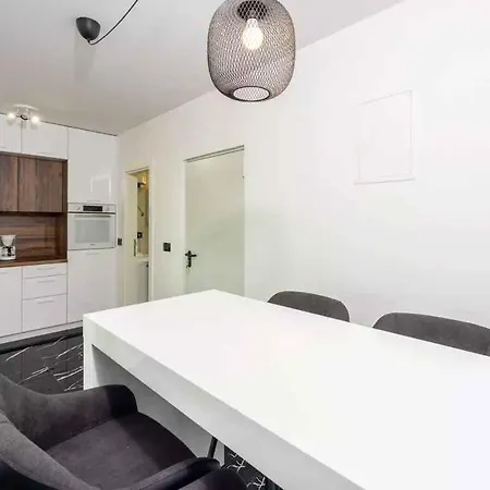 In 45029 Apartment *