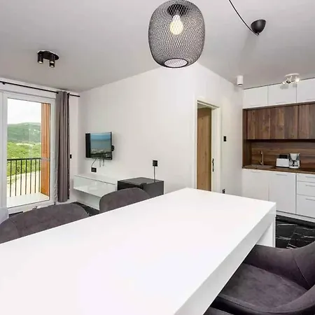 Apartment In 45029
